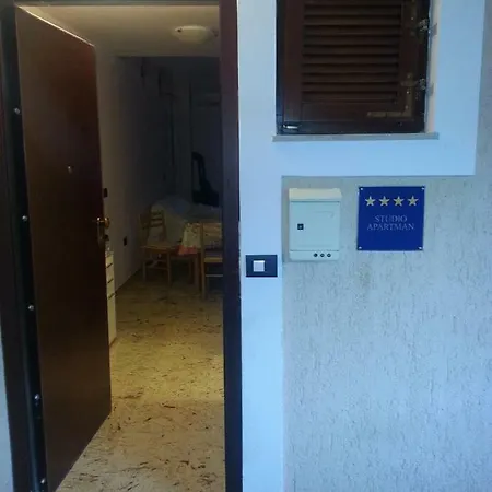 Apartment Zavanone